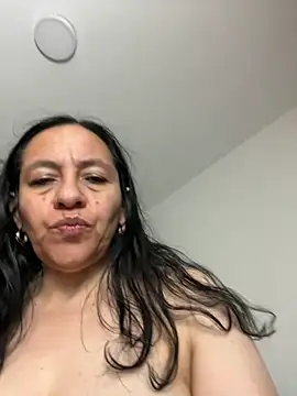 Snapshot of Freya_Artemisa chatting on 09/11/25, 06:08 Freya Artemisa online show from 09/11/25, 06:08