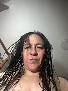 Freya Artemisa online show from 02/11/26, 07:36