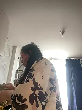 Freya Artemisa online show from 02/12/26, 08:30