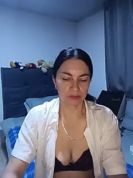 renata hot1 online show from 05/16/26, 01:15