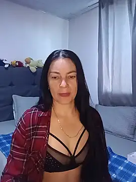 renata hot1 online show from 05/29/26, 09:54