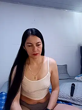 renata hot1 online show from 02/06/26, 01:40