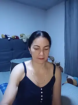 renata hot1 online show from 05/21/26, 10:51
