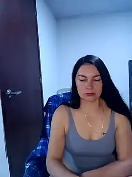 Snapshot of renata_hot1 chatting on 02/20/25, 01:08 renata hot1 online show from 02/20/25, 01:08