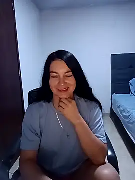 Snapshot of renata_hot1 chatting on 03/13/25, 11:16 renata hot1 online show from 03/13/25, 11:16