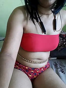 Snapshot of Rani_Desai69 chatting on 10/11/25, 07:20 Rani Desai69 online show from 10/11/25, 07:20