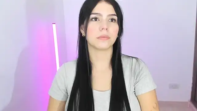 Natasha su  online show from 11/18/25, 08:23