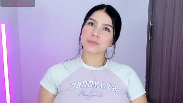 Natasha su  online show from 01/15/26, 05:44