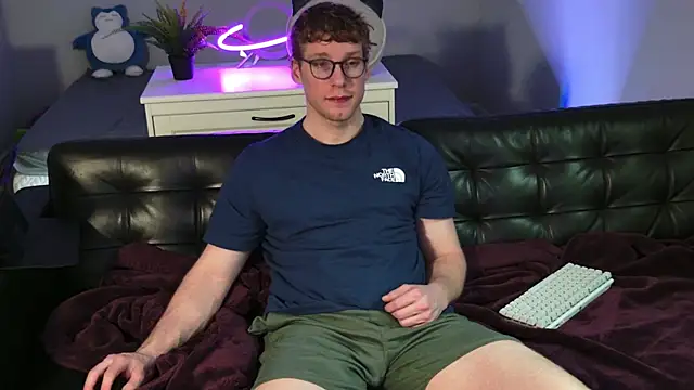 BlueEyedTallGuy94 online show from 01/14/26, 11:30