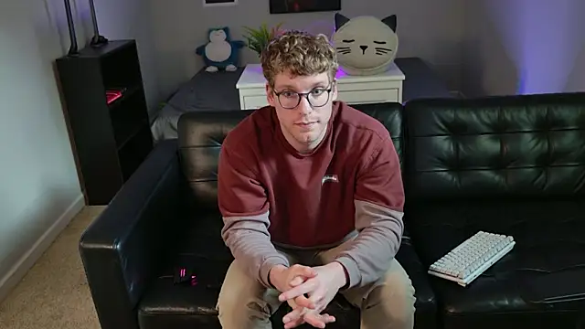 Snapshot of BlueEyedTallGuy94 chatting on 01/17/26, 11:08 BlueEyedTallGuy94 online show from 01/17/26, 11:08