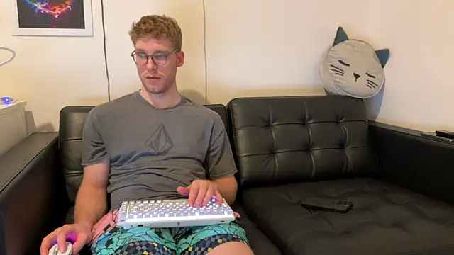 BlueEyedTallGuy94 online show from 12/23/24, 06:11