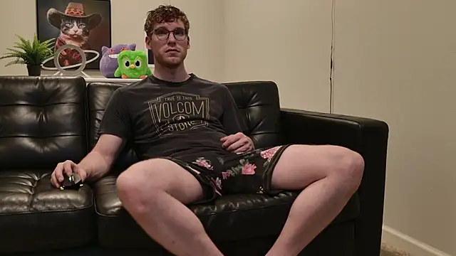 BlueEyedTallGuy94 online show from 10/07/25, 01:17