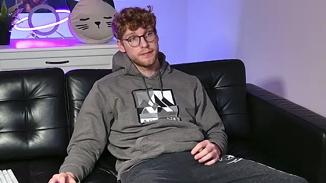 BlueEyedTallGuy94 online show from 11/07/25, 11:41