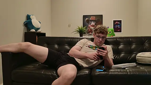 BlueEyedTallGuy94 online show from 09/19/25, 01:53