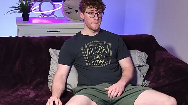 BlueEyedTallGuy94 online show from 11/18/25, 03:10