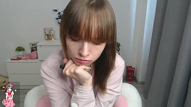 Snapshot of b4by_LoL1 chatting on 03/03/25, 10:06 b4by LoL1 online show from 03/03/25, 10:06