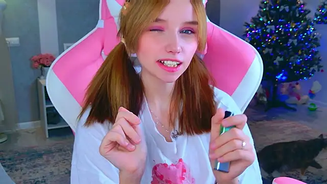 b4by LoL1 online show from 12/19/25, 11:23