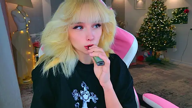 b4by LoL1 online show from 01/17/26, 12:20