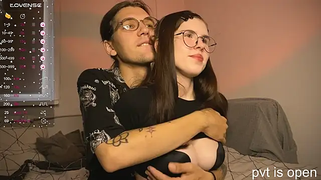 Snapshot of passiondesire_ chatting on 09/13/25, 08:14 passiondesire  online show from 09/13/25, 08:14