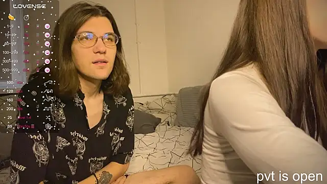 Snapshot of passiondesire_ chatting on 09/18/25, 07:11 passiondesire  online show from 09/18/25, 07:11