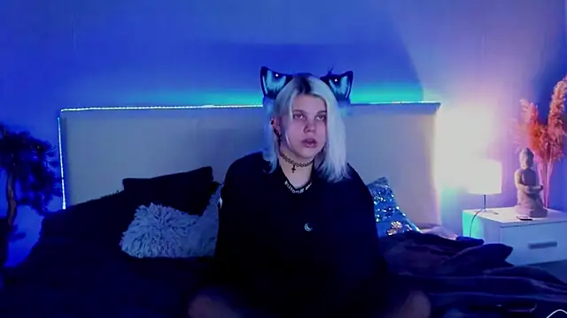 JoannLowe online show from 03/19/25, 11:36