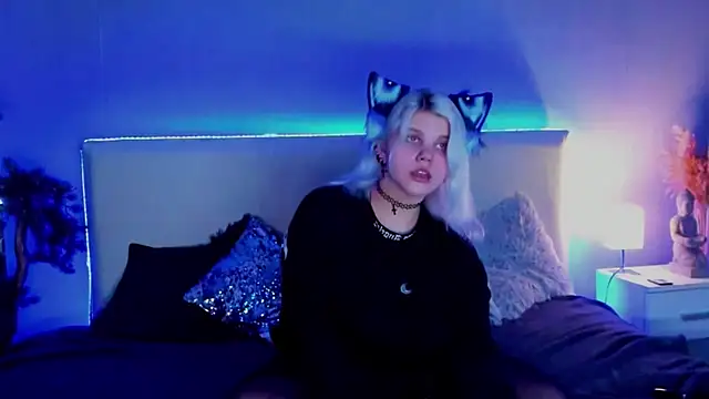 JoannLowe online show from 03/11/25, 08:20