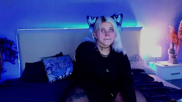 JoannLowe online show from 03/11/25, 11:26