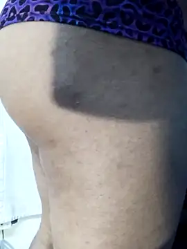 Snapshot of MiamiBang chatting on 02/27/26, 10:20 MiamiBang online show from 02/27/26, 10:20