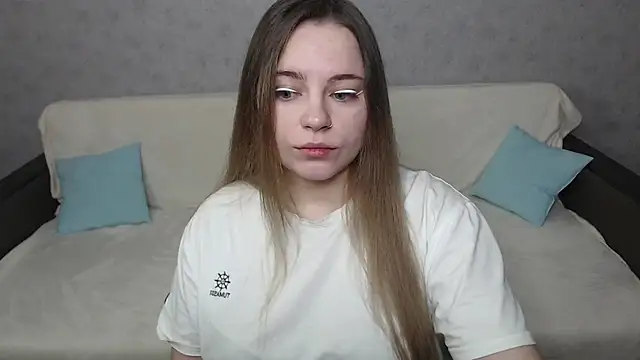 Snapshot of _Sweet_Lana chatting on 02/04/25, 08:13 Sweet Lana online show from 02/04/25, 08:13