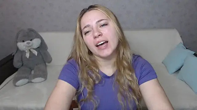 Snapshot of _Sweet_Lana chatting on 09/10/25, 05:06 Sweet Lana online show from 09/10/25, 05:06