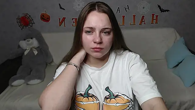 Snapshot of _Sweet_Lana chatting on 10/28/25, 08:35 Sweet Lana online show from 10/28/25, 08:35