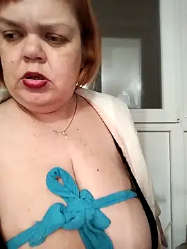 Snapshot of MIDGET-TITS chatting on 02/24/25, 03:42 MIDGET-TITS online show from 02/24/25, 03:42