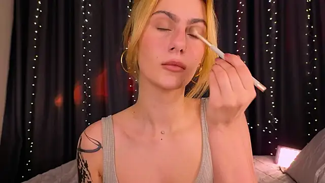 tomorrows day online show from 04/13/26, 09:30