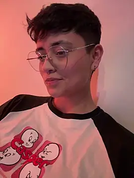 Snapshot of Ashley_Chriss chatting on 01/26/25, 10:23 Ashley Chriss online show from 01/26/25, 10:23