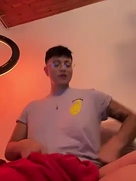 Snapshot of Ashley_Chriss chatting on 01/11/25, 03:02 Ashley Chriss online show from 01/11/25, 03:02