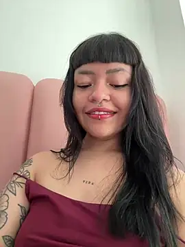 Snapshot of Ashley_Chriss chatting on 02/09/25, 06:58 Ashley Chriss online show from 02/09/25, 06:58