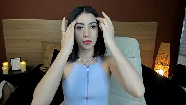 Snapshot of Catyloves chatting on 06/19/26, 10:47 Catyloves online show from 06/19/26, 10:47