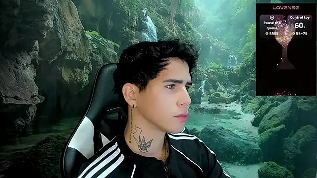 Snapshot of Tayson_Rivers chatting on 02/19/26, 12:07 Tayson Rivers online show from 02/19/26, 12:07