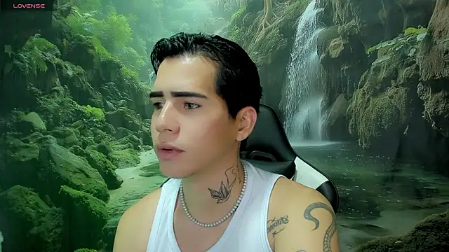 Snapshot of Tayson_Rivers chatting on 02/28/26, 06:46 Tayson Rivers online show from 02/28/26, 06:46