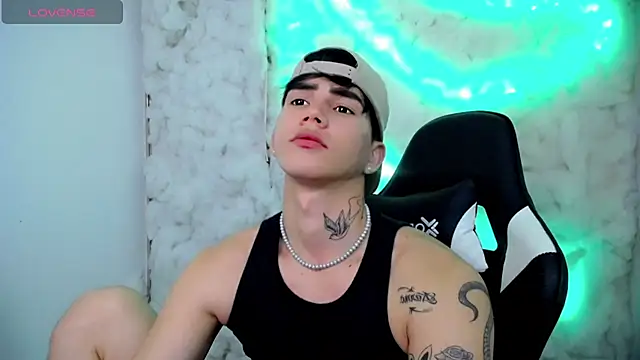 Tayson Rivers online show from 11/30/25, 11:05