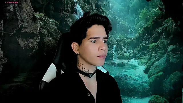 Snapshot of Tayson_Rivers chatting on 02/17/26, 01:25 Tayson Rivers online show from 02/17/26, 01:25