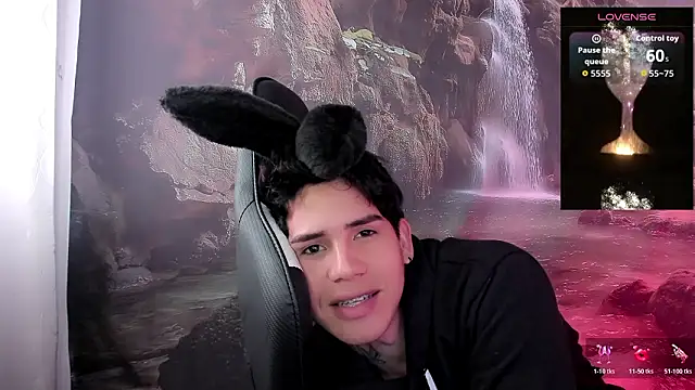 Snapshot of Tayson_Rivers chatting on 02/17/26, 01:30 Tayson Rivers online show from 02/17/26, 01:30