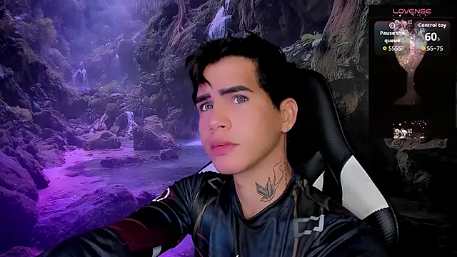 Snapshot of Tayson_Rivers chatting on 02/23/26, 10:43 Tayson Rivers online show from 02/23/26, 10:43