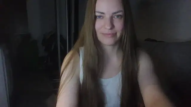 AnnaDiamond1 online show from 05/06/26, 09:30