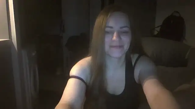 Snapshot of AnnaDiamond1 chatting on 10/19/25, 11:18 AnnaDiamond1 online show from 10/19/25, 11:18
