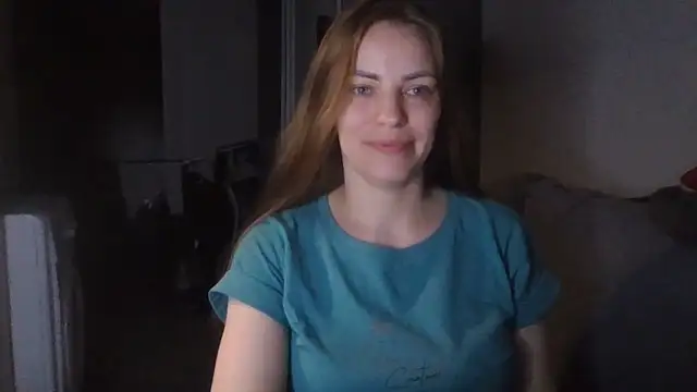 Snapshot of AnnaDiamond1 chatting on 06/10/26, 09:38 AnnaDiamond1 online show from 06/10/26, 09:38