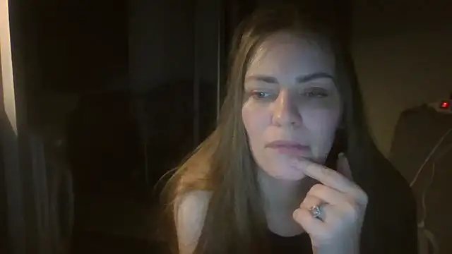 AnnaDiamond1 online show from 10/24/25, 11:04