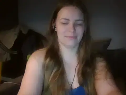 Snapshot of AnnaDiamond1 chatting on 01/12/25, 09:29 AnnaDiamond1 online show from 01/12/25, 09:29