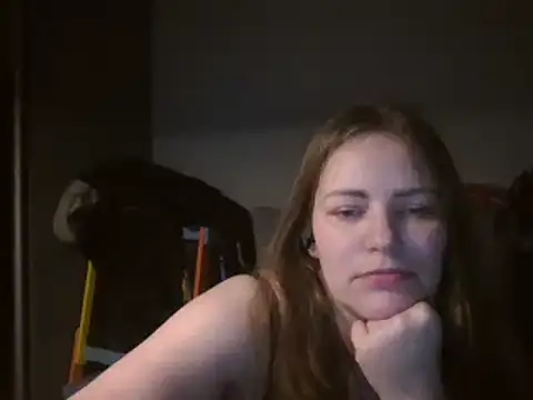 Snapshot of AnnaDiamond1 chatting on 01/31/25, 10:31 AnnaDiamond1 online show from 01/31/25, 10:31