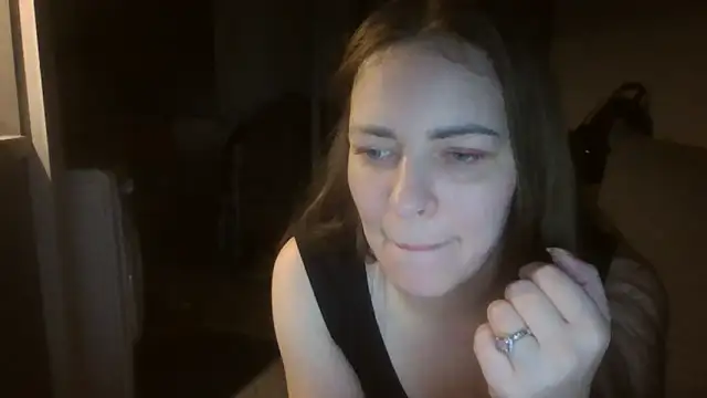 AnnaDiamond1 online show from 11/08/25, 11:52